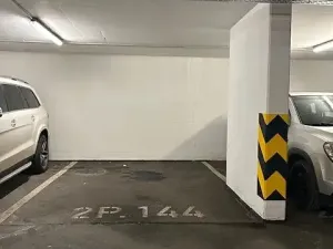 Pronájem garážového stání, Praha - Michle, Hanusova, 18 m2