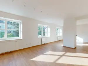 Prodej rodinného domu, Praha, 854 m2