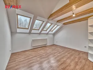 Prodej bytu 2+1, Poděbrady, Dr. Beneše, 68 m2