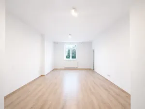 Pronájem bytu 2+kk, Milovice, Slepá, 54 m2