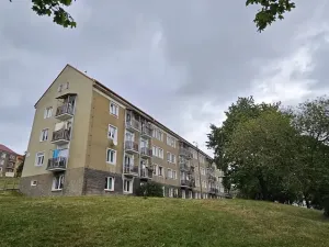 Pronájem bytu 2+kk, Meziboří, Okružní, 33 m2