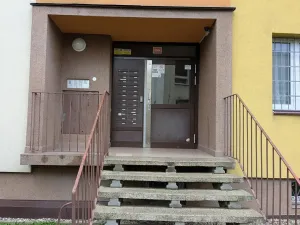 Pronájem bytu 1+1, Chomutov, Písečná, 36 m2