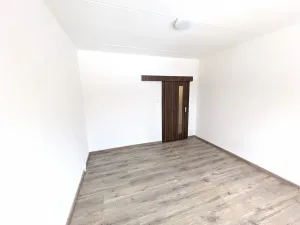 Pronájem bytu 2+1, Klášterec nad Ohří, Okružní, 62 m2