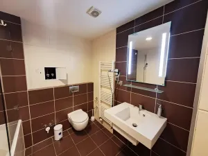 Pronájem bytu 1+kk, Praha - Suchdol, Suchdolské náměstí, 23 m2