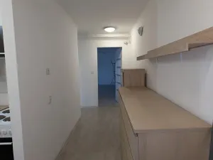 Pronájem bytu 1+1, Meziboří, Okružní, 40 m2