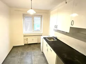 Pronájem bytu 3+1, Ústí nad Labem, Májová, 63 m2