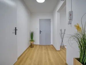 Pronájem bytu 3+1, Děčín - Děčín III-Staré Město, Příčná, 69 m2