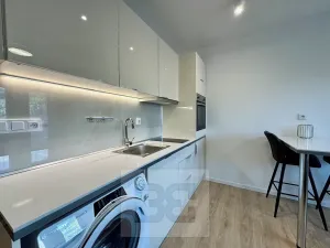 Pronájem bytu 1+kk, Zlín, Ševcovská, 30 m2