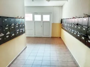 Pronájem bytu 2+kk, Liberec, Dobiášova, 42 m2