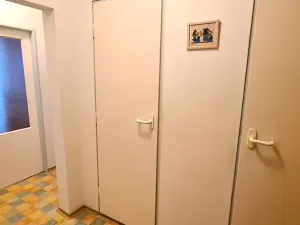 Pronájem bytu 2+kk, Praha - Kamýk, Cuřínova, 43 m2