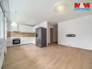 Prodej bytu 3+kk, Praha - Prosek, Veltruská, 54 m2