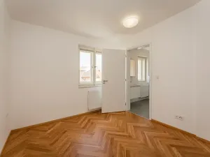 Pronájem bytu 4+kk, Praha - Žižkov, Seifertova, 107 m2
