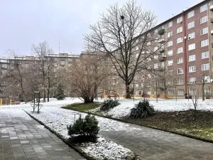 Pronájem bytu 3+1, Praha - Vršovice, Kavkazská, 63 m2