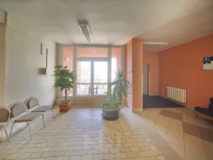 Pronájem kanceláře, Jindřichův Hradec, Pravdova, 14 m2