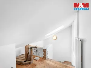 Prodej rodinného domu, Velvary, Pražská, 218 m2