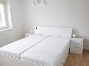 Pronájem bytu 2+1, Praha - Motol, Zahradníčkova, 51 m2