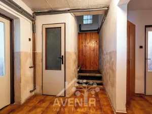 Prodej rodinného domu, Mukařov, 189 m2