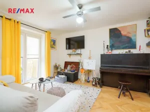 Prodej bytu 2+1, Kladno, Helsinská, 2750 m2