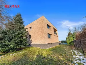 Prodej vily, Praha - Klánovice, Zádražanská, 330 m2