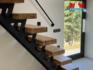 Pronájem atypického bytu, Klášterec nad Ohří, Chomutovská, 53 m2