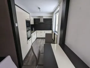 Pronájem bytu 2+1, Most, Jaroslava Vrchlického, 53 m2