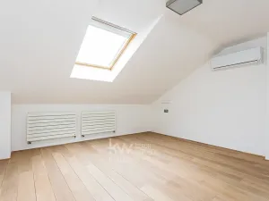 Pronájem bytu 5+kk, Praha - Bubeneč, Jaselská, 192 m2