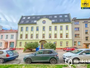 Pronájem kanceláře, Olomouc, Jungmannova, 10 m2