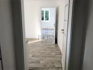 Pronájem bytu 2+kk, Karlovy Vary, Lipová, 50 m2