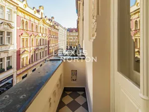 Pronájem bytu 4+1, Praha - Staré Město, Pařížská, 151 m2