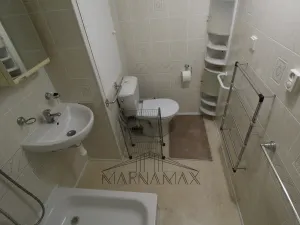 Pronájem bytu 1+1, Praha - Kamýk, Rabyňská, 39 m2