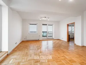 Pronájem bytu 4+1, Praha - Hostivař, Na Groši, 111 m2