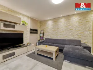 Prodej bytu 3+1, Valy, Pod Lesem, 64 m2