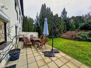 Pronájem rodinného domu, Praha - Braník, U háje, 380 m2