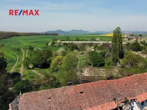 Prodej zemědělského objektu, Počedělice, 2500 m2