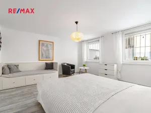 Prodej bytu 2+1, Praha - Karlín, Pernerova, 60 m2