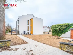 Pronájem bytu 3+kk, Praha - Kunratice, Děbolínská, 92 m2