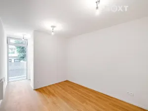 Prodej bytu 2+kk, Praha - Zbraslav, Hauptova, 79 m2