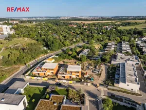 Prodej vily, Praha - Lysolaje, K Housličkám, 310 m2