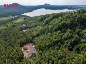 Prodej ubytování, Doksy, Pod Borným, 1700 m2