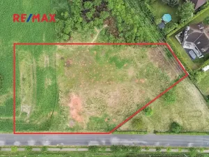 Prodej pozemku, Jesenice, 4757 m2