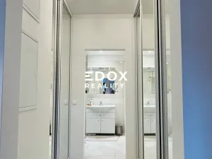 Prodej bytu 1+kk, Praha - Modřany, Pacholíkova, 61 m2