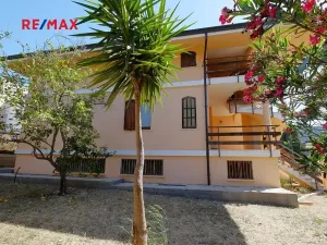 Prodej rodinného domu, Sant'Anna Arresi, Itálie, 400 m2