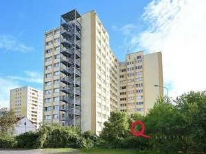 Pronájem bytu 1+kk, Praha - Střížkov, Děčínská, 32 m2