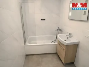 Prodej bytu 2+kk, Praha - Hlubočepy, Peškova, 41 m2