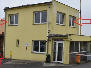 Pronájem kanceláře, Chlumec, U Dálnice, 42 m2