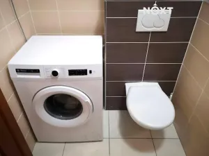 Pronájem bytu 1+kk, Pardubice, Bělehradská, 40 m2