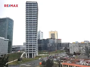 Pronájem bytu 3+kk, Praha - Podolí, Pujmanové, 66 m2