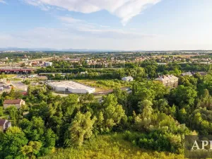 Prodej obchodního prostoru, Ostrava, 19777 m2