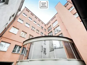 Pronájem kanceláře, Kolín, Rubešova, 378 m2