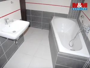 Pronájem bytu 2+kk, Jičín - Nové Město, Ruská, 47 m2